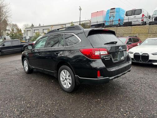 2016 Subaru Outback 2.5i Premium