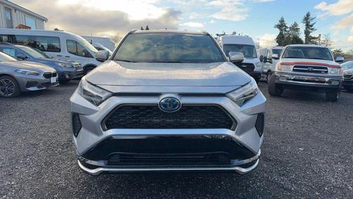 2024 Toyota RAV4 Prime SE