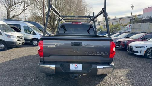 2016 Toyota Tundra SR5