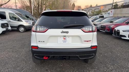 2020 Jeep Cherokee Trailhawk