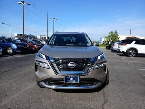 2022 Nissan Rogue Platinum