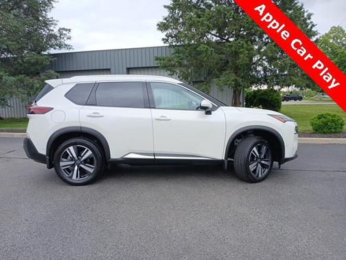 2022 Nissan Rogue SL