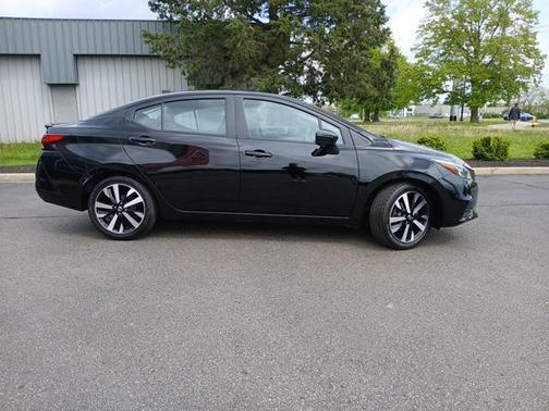 2022 Nissan Versa 1.6 S