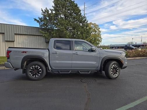 2022 Nissan Frontier PRO-4X
