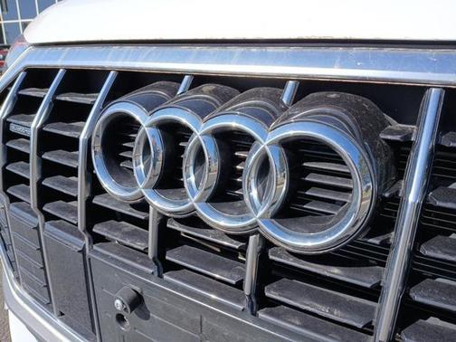 2024 Audi Q3 Premium