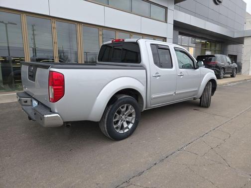 Brilliant Silver Metallic 2019 Nissan Frontier SL