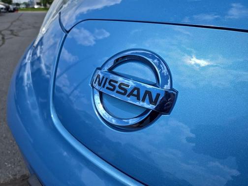Blue Ocean 2013 Nissan Leaf SL