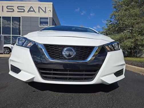 2020 Nissan Versa 1.6 S