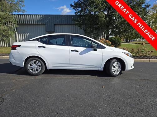 2020 Nissan Versa 1.6 S