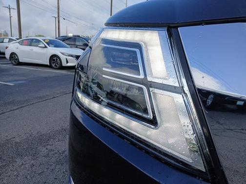 2021 Nissan Armada SL 4WD