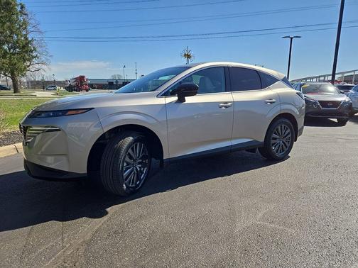 Champagne Silver Metallic 2026 Nissan Murano SL
