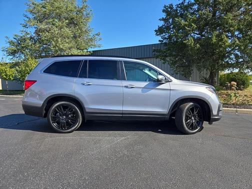 2022 Honda Pilot AWD Special Edition