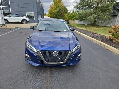 2021 Nissan Altima SR Intelligent AWD