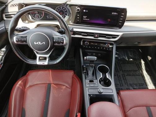 2022 Kia K5 GT-Line