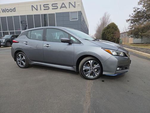 2022 Nissan Leaf SL PLUS 62 kWh