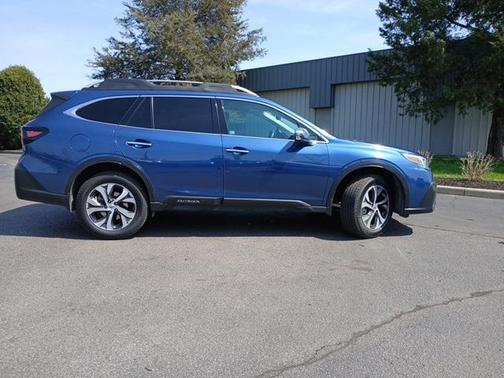 2020 Subaru Outback Touring