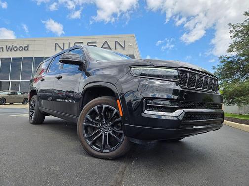 Diamond Black Crystal Pearlcoat 2024 Jeep Grand Wagoneer L Series II 4x4