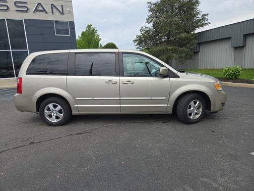 2008 Dodge Grand Caravan SXT