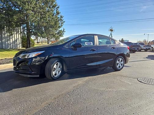 2016 Chevrolet Cruze LS Auto