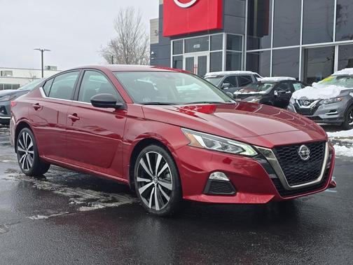 2021 Nissan Altima SR Intelligent AWD