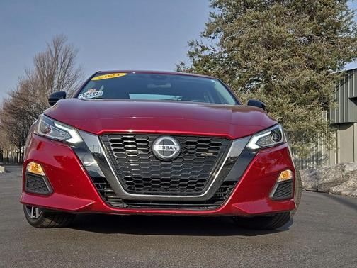 2021 Nissan Altima SR Intelligent AWD