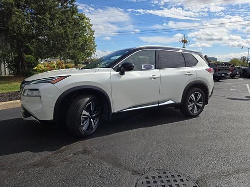 2023 Nissan Rogue Platinum