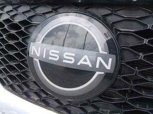 2023 Nissan Maxima SL