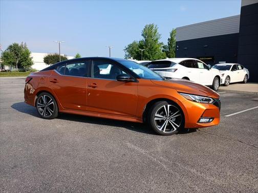 2022 Nissan Sentra SR