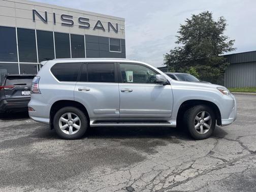 2017 Lexus GX 460 Base