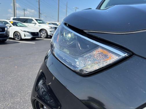Midnight Black Metallic 2023 Toyota Highlander XLE