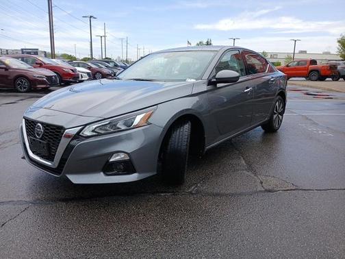 2021 Nissan Altima 2.5 SL