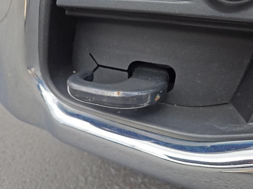 2019 Nissan Titan SV