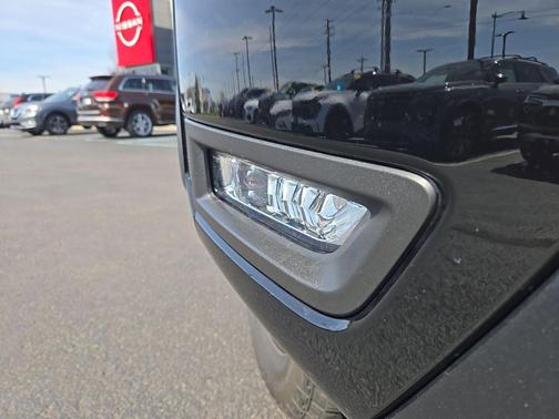 Super Black 2026 Nissan Frontier PRO-4X