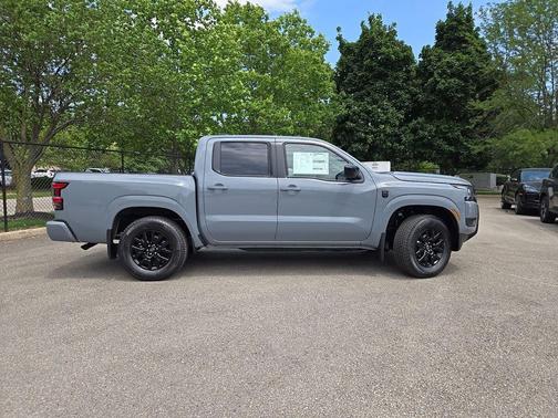 Boulder Gray Pearl 2026 Nissan Frontier SV