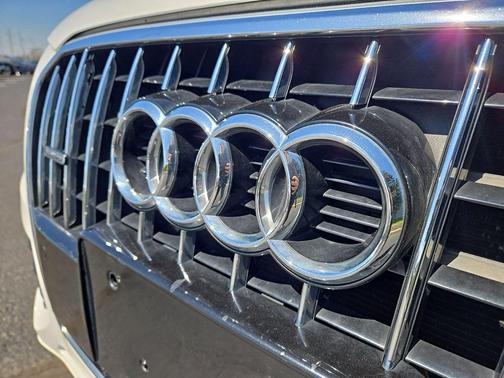 2015 Audi Q5 2.0T Premium Plus
