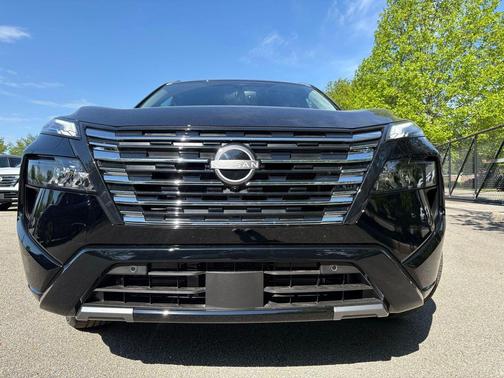 Super Black 2026 Nissan Rogue Platinum