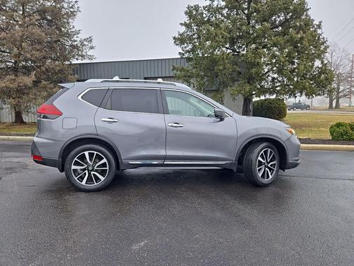 2020 Nissan Rogue SL