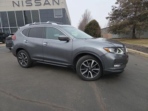 2020 Nissan Rogue SL