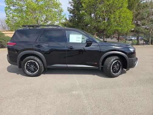 2025 Nissan Pathfinder Rock Creek