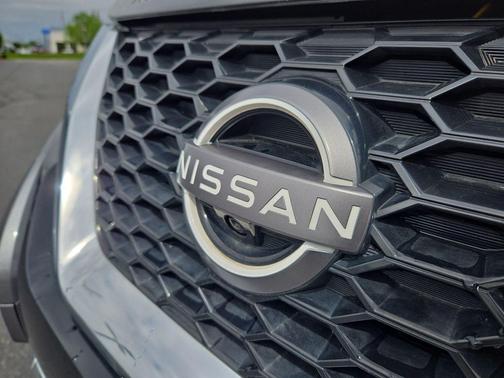 Gun Metallic 2023 Nissan Murano SL Intelligent AWD