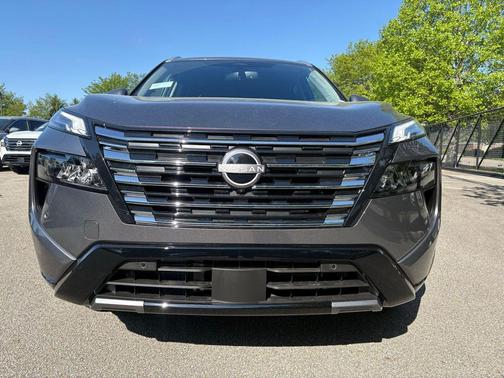 Gun Metallic 2026 Nissan Rogue Platinum