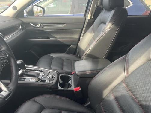 2024 Mazda CX-5 Carbon Edition