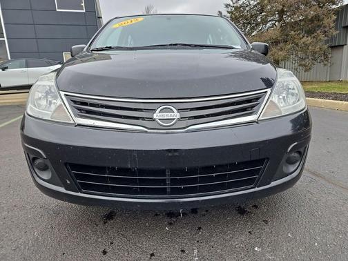 2012 Nissan Versa 1.8 S