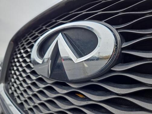 2017 INFINITI Q60 3.0T Premium