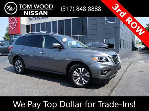 2019 Nissan Pathfinder SV
