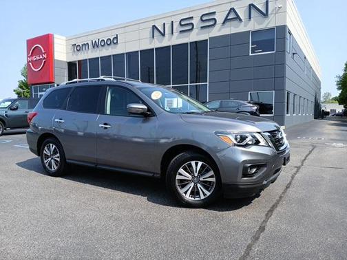 2019 Nissan Pathfinder SV