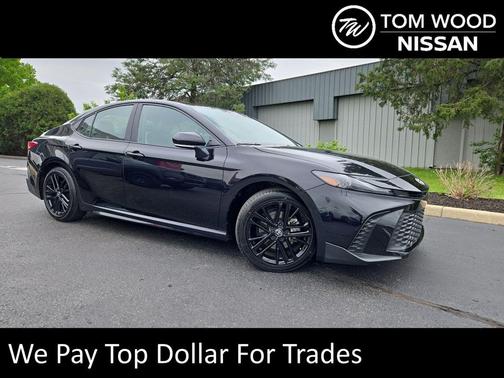 Midnight Black Metallic 2025 Toyota Camry SE