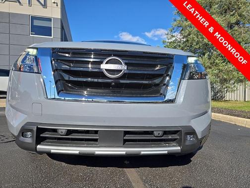 2022 Nissan Pathfinder Platinum 4WD