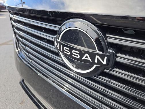 Super Black 2027 Nissan Murano Dark Armor