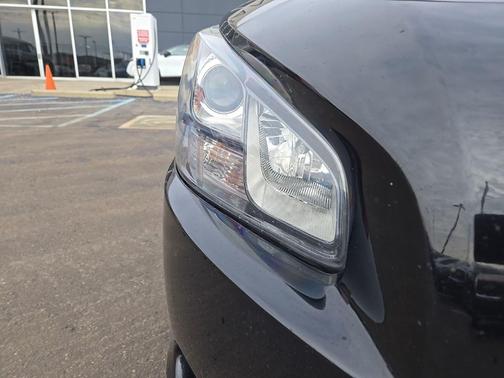 2011 Nissan Maxima SV